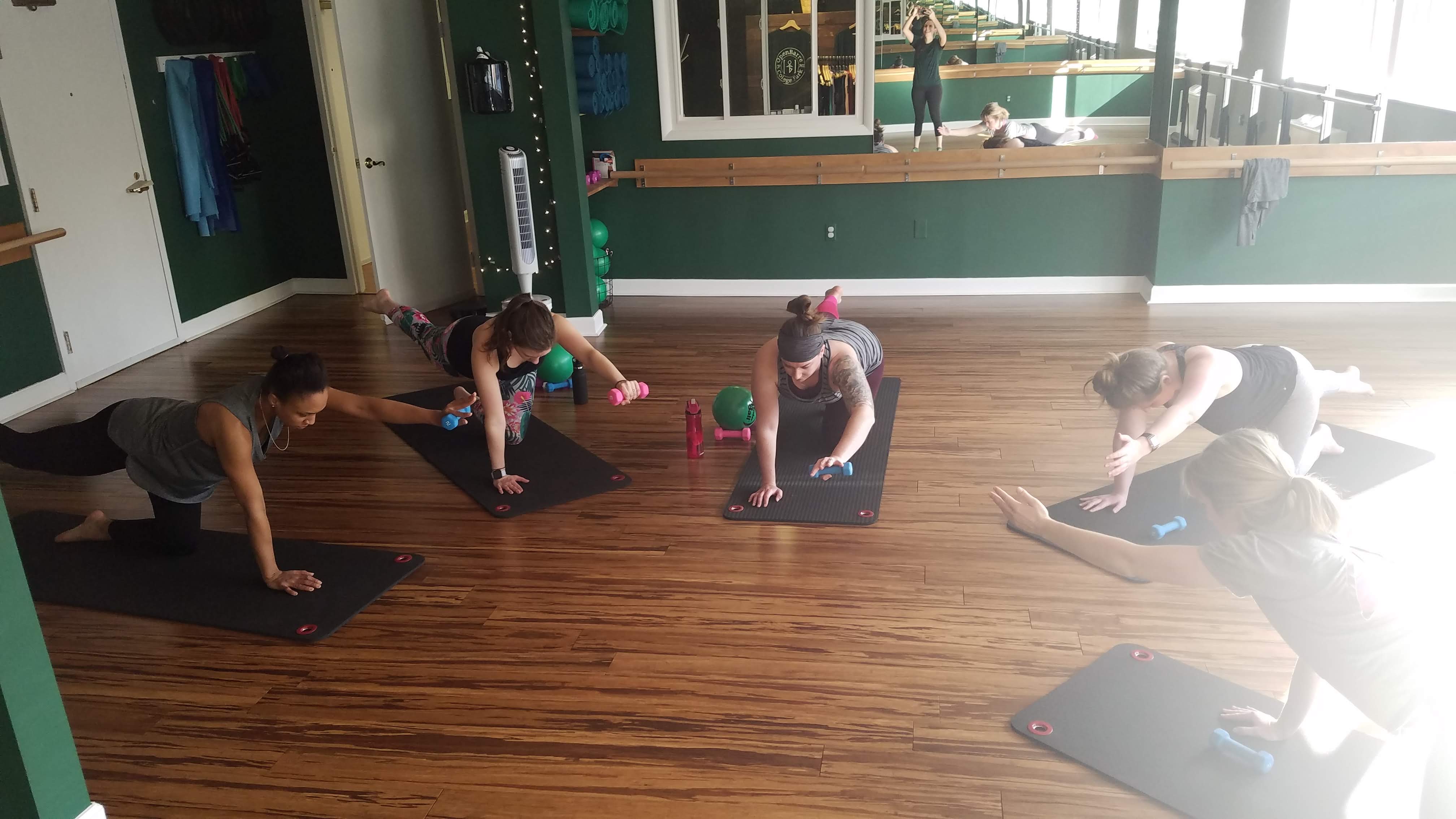 Glutes with Lauren Mat G&T