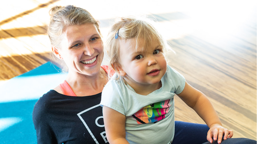 10.19.2020 Livestream Pre/postnatal Barre Express with Mairin