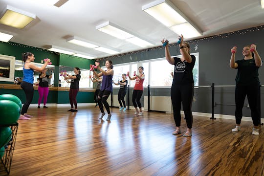 11.12.25 Stretch with Lauren + 2 Guests!