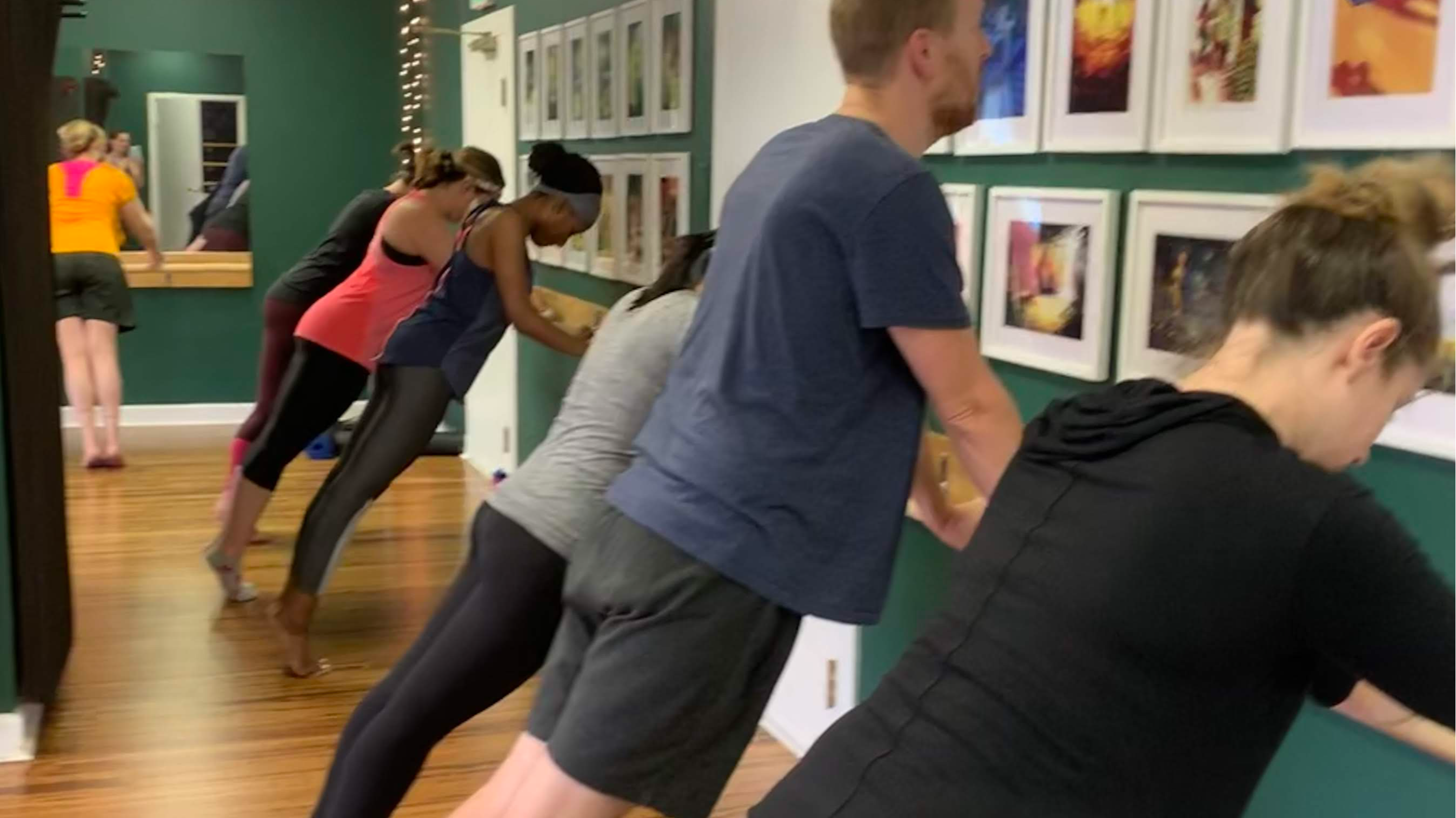 5.12.23 Livestream Barre Express with Lauren