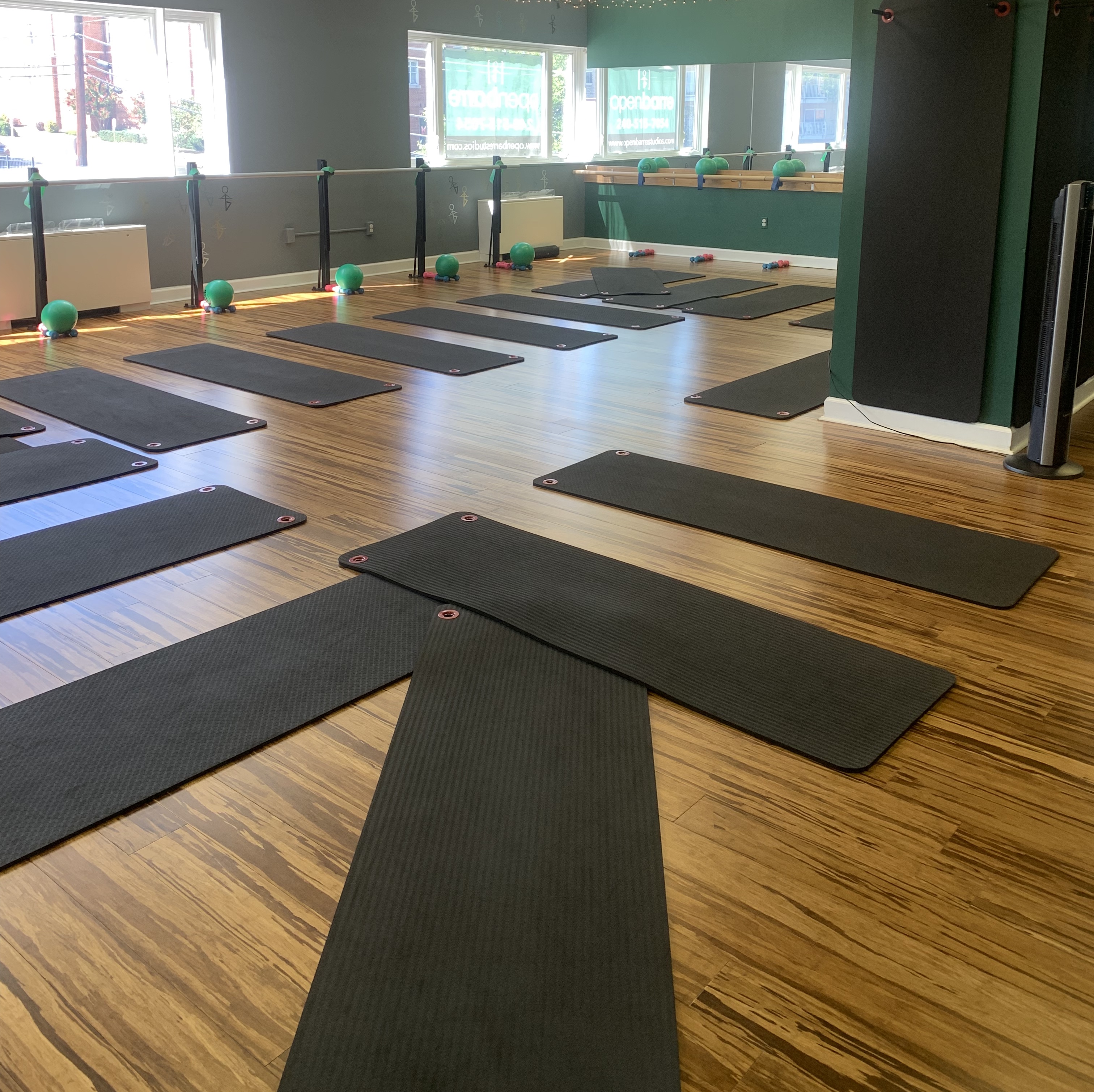 9.3.2021 Livestream 35 Minute HIIT with Lauren