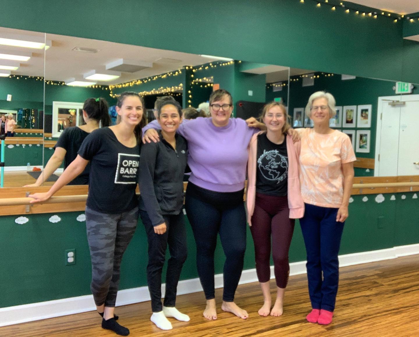 11.17.23 Livestream Mat Barre Express with Taryn