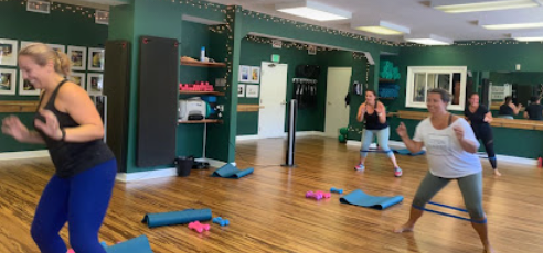 3.28.2022 Livestream Arms + Abs with Mairin