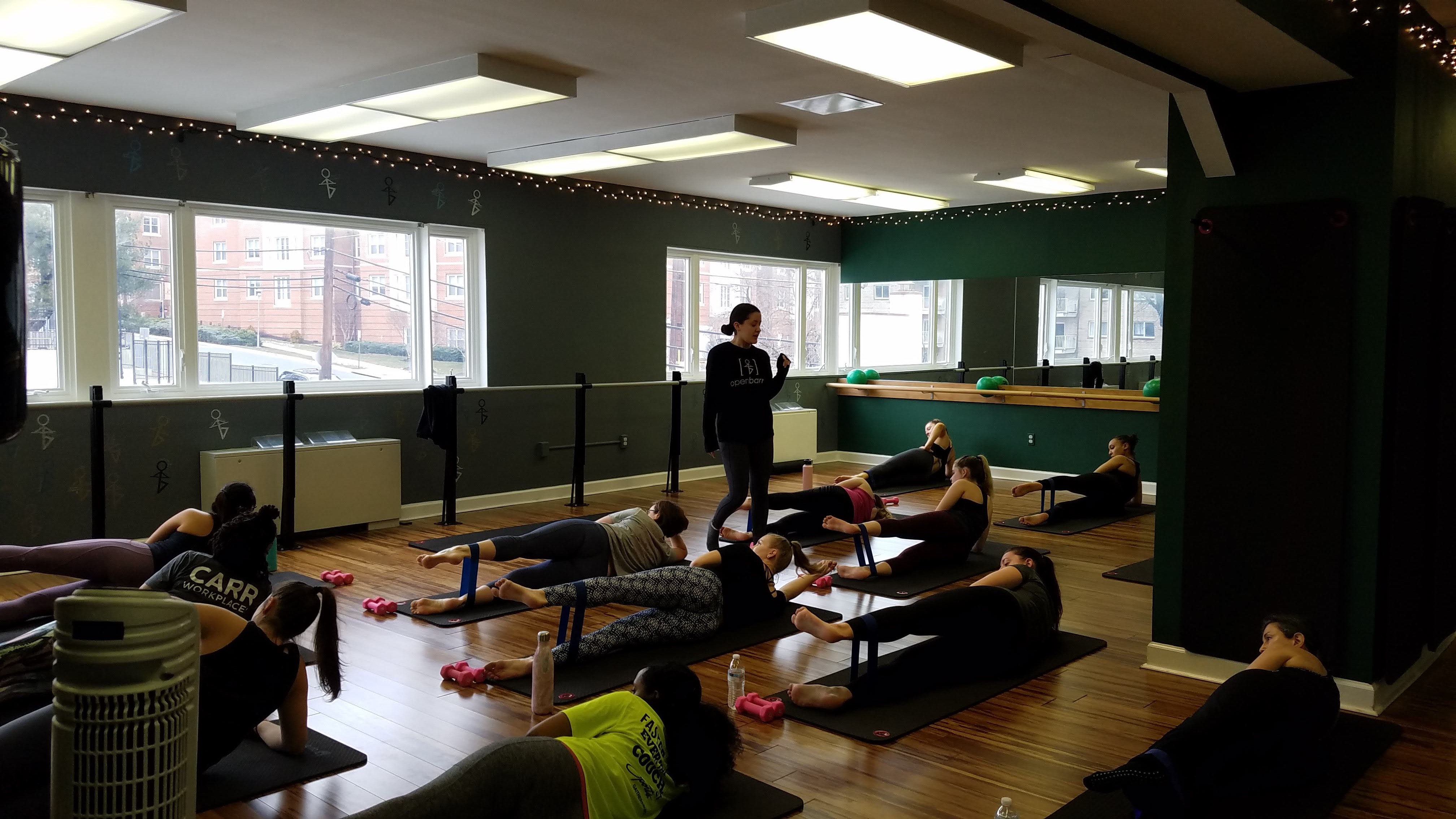 1.24.24 35 minute Mat Barre Express with Lauren