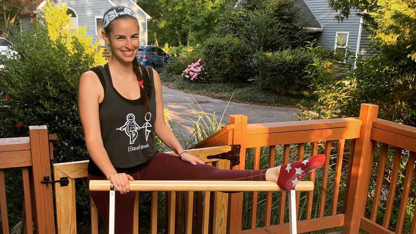 1.19.2022 Stretch Thighs and Abs with Lauren