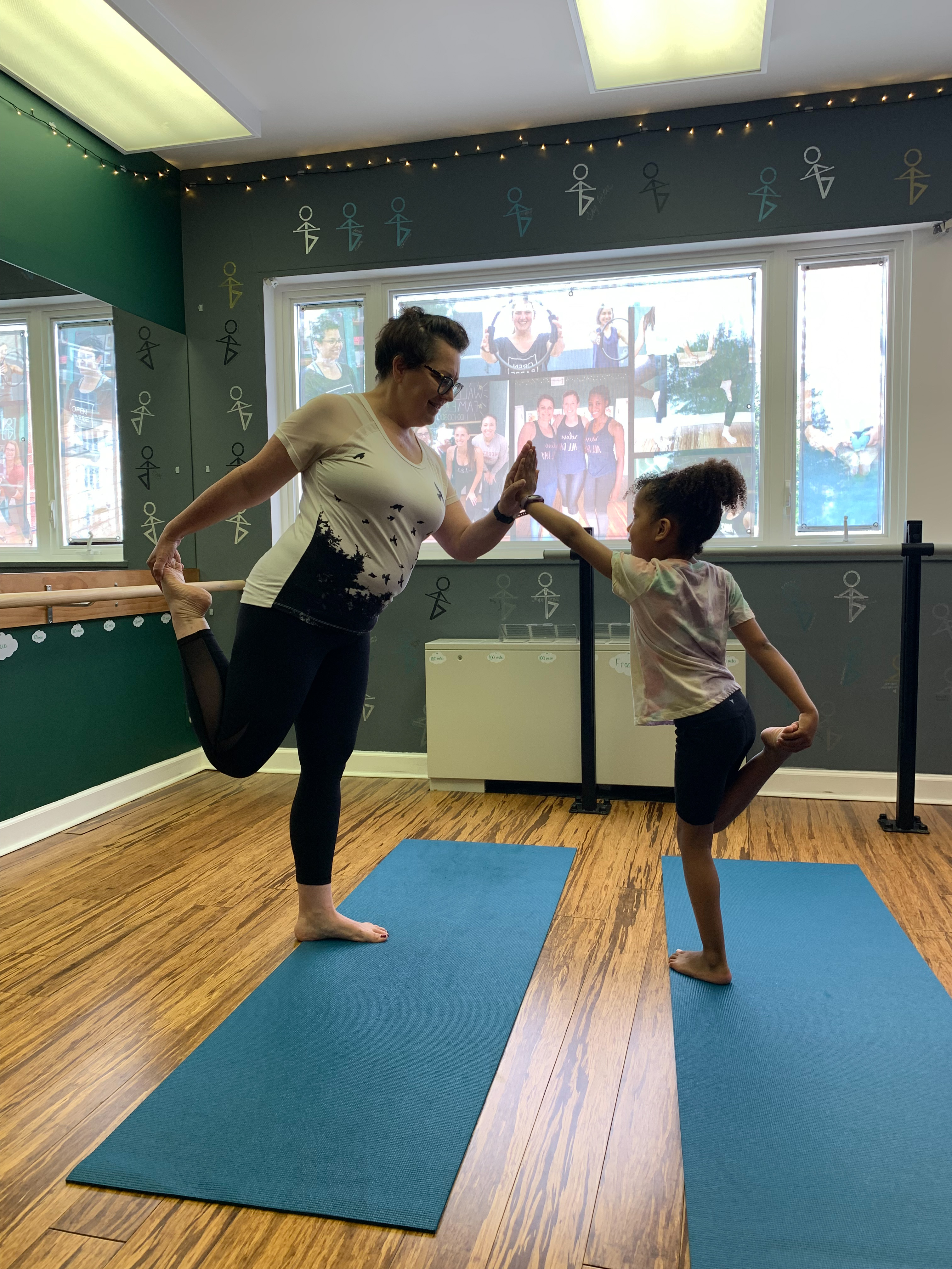 8.20.25 Livestream Stretch Express with Danielle