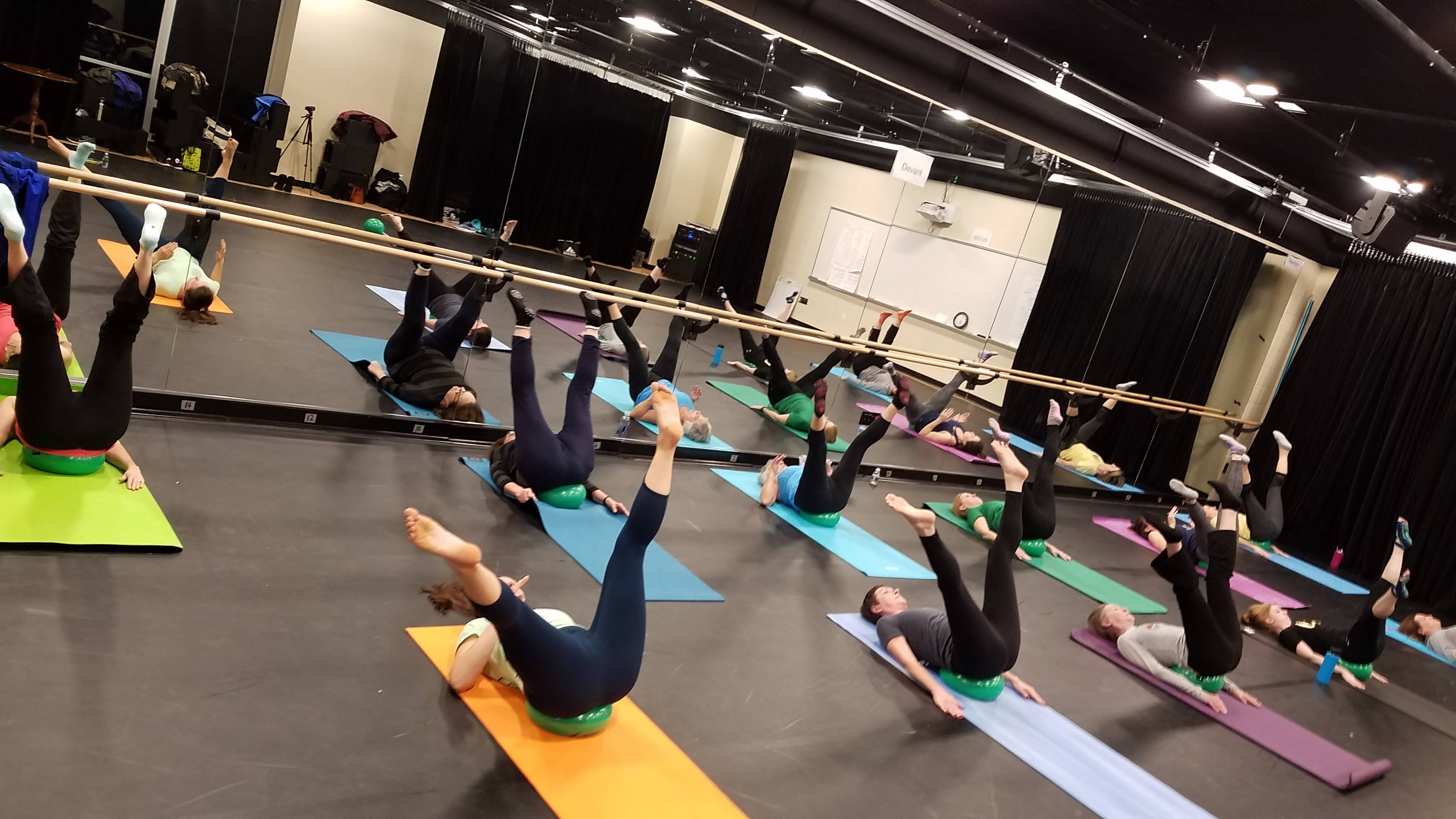 11.18.22 Livestream Barre Express with Taryn