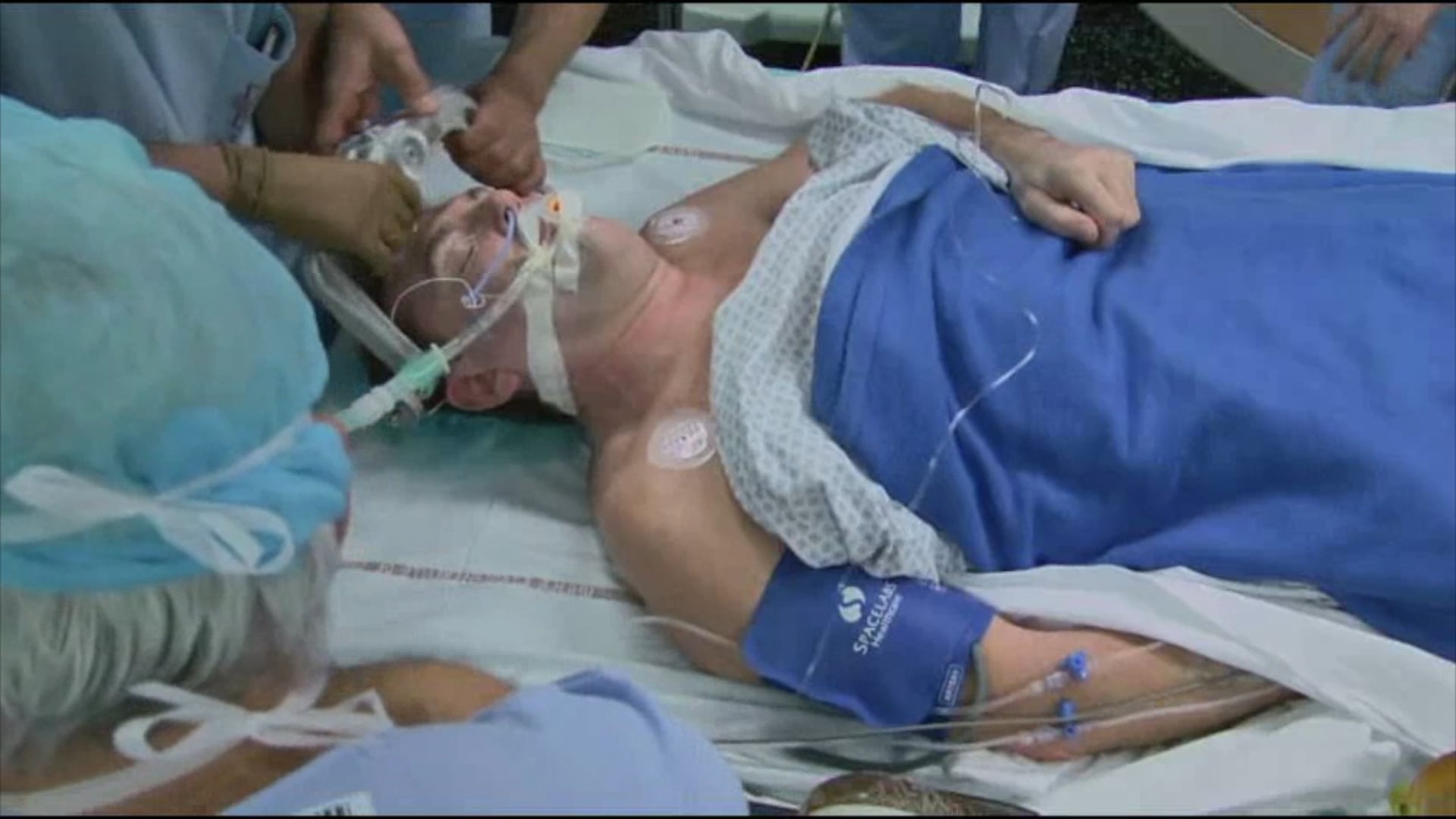 Trailer FP - Assymetric T5 PSO for complex