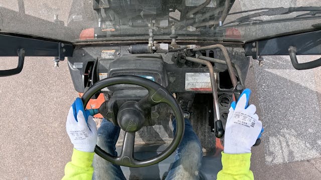 0618 S - Inspección del montacarga d...