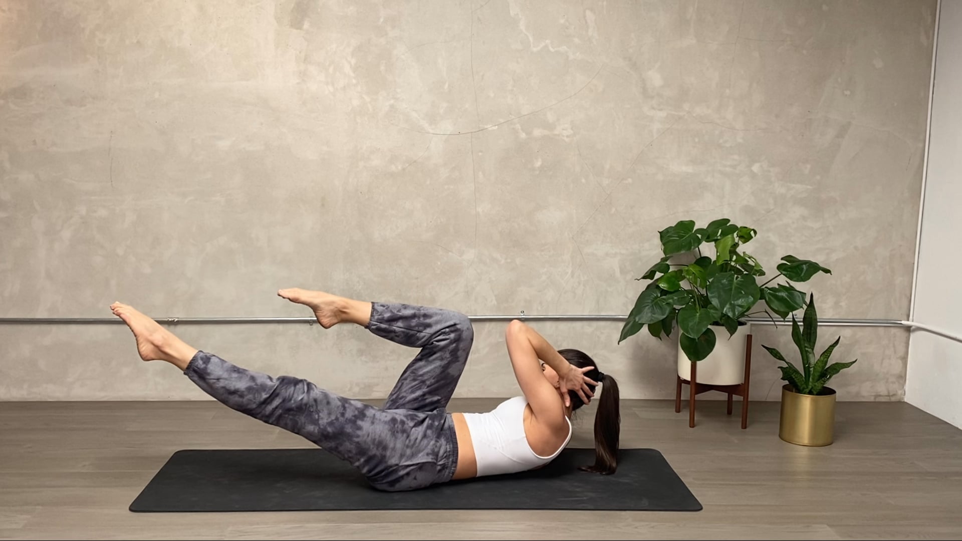 15min Pilates Mat Warm Up (FOUNDATION + FOCUS)