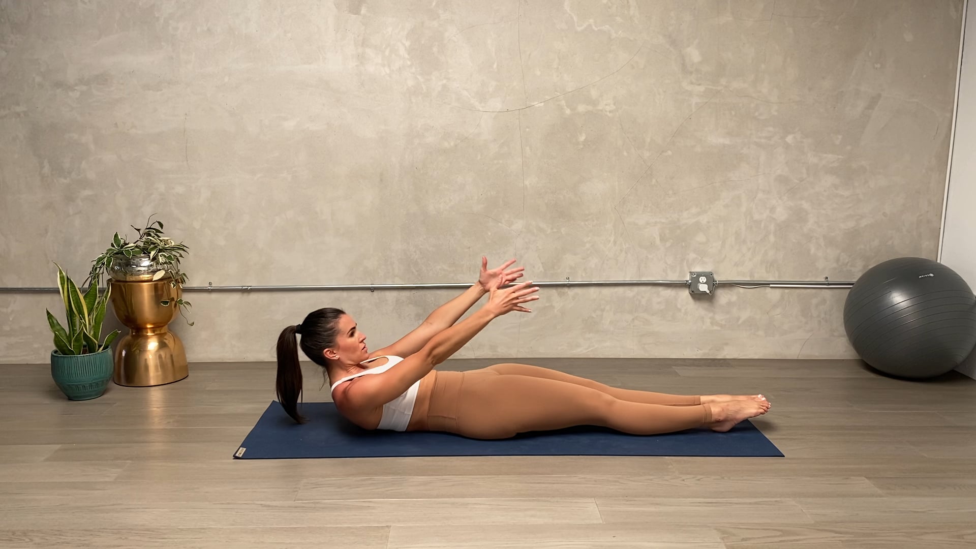 25min Pilates Mat (FLOW)