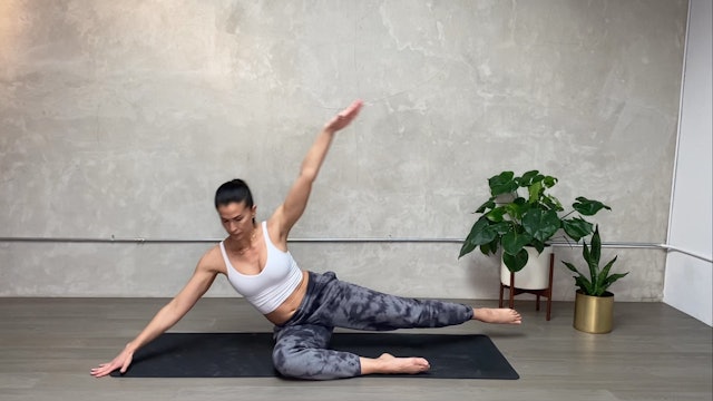 15min Sidebody Stretch & Strength (FOCUS + EXPAND)