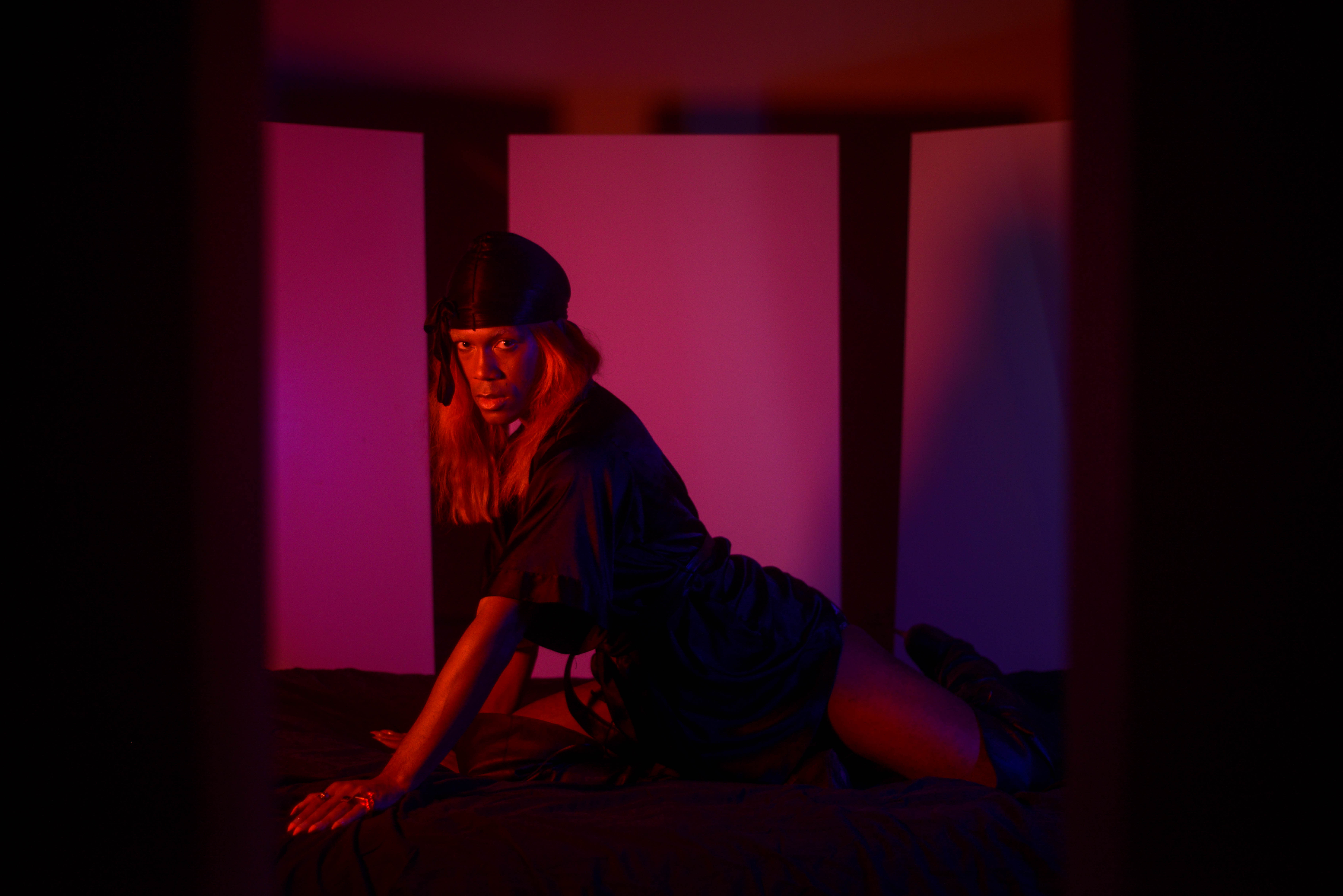 Blaq In Bed: Adornment as Desire 