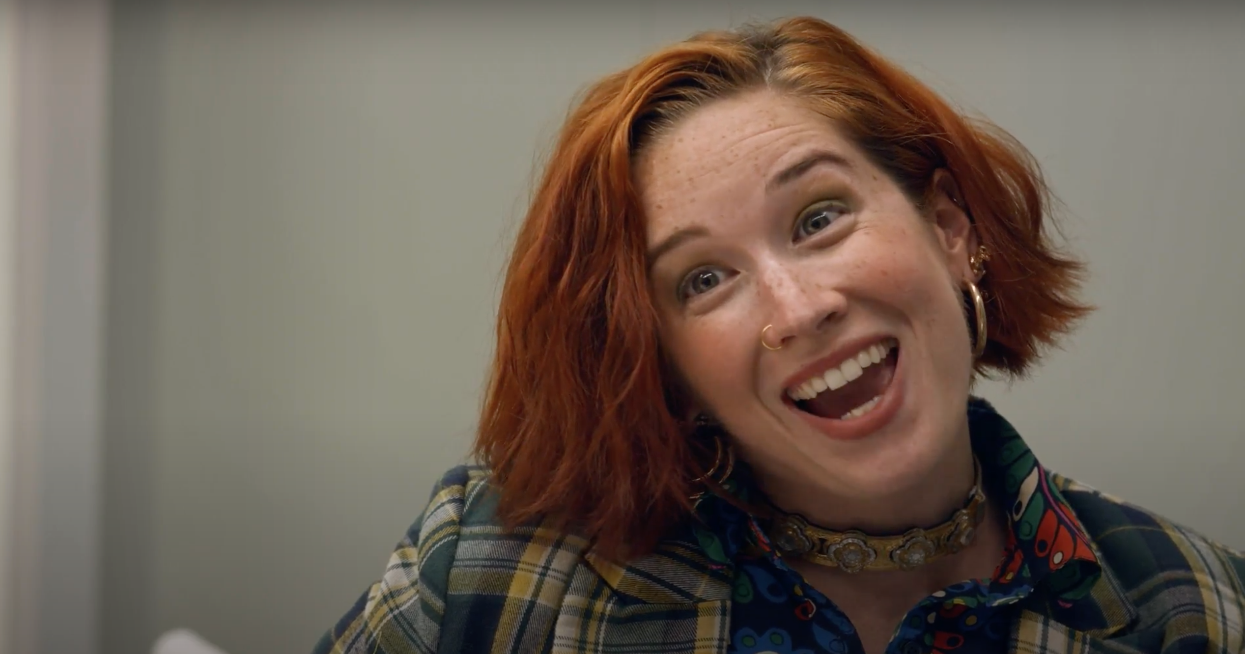 Hotline (S1, E3) - Cute, Rich, White Guy!?