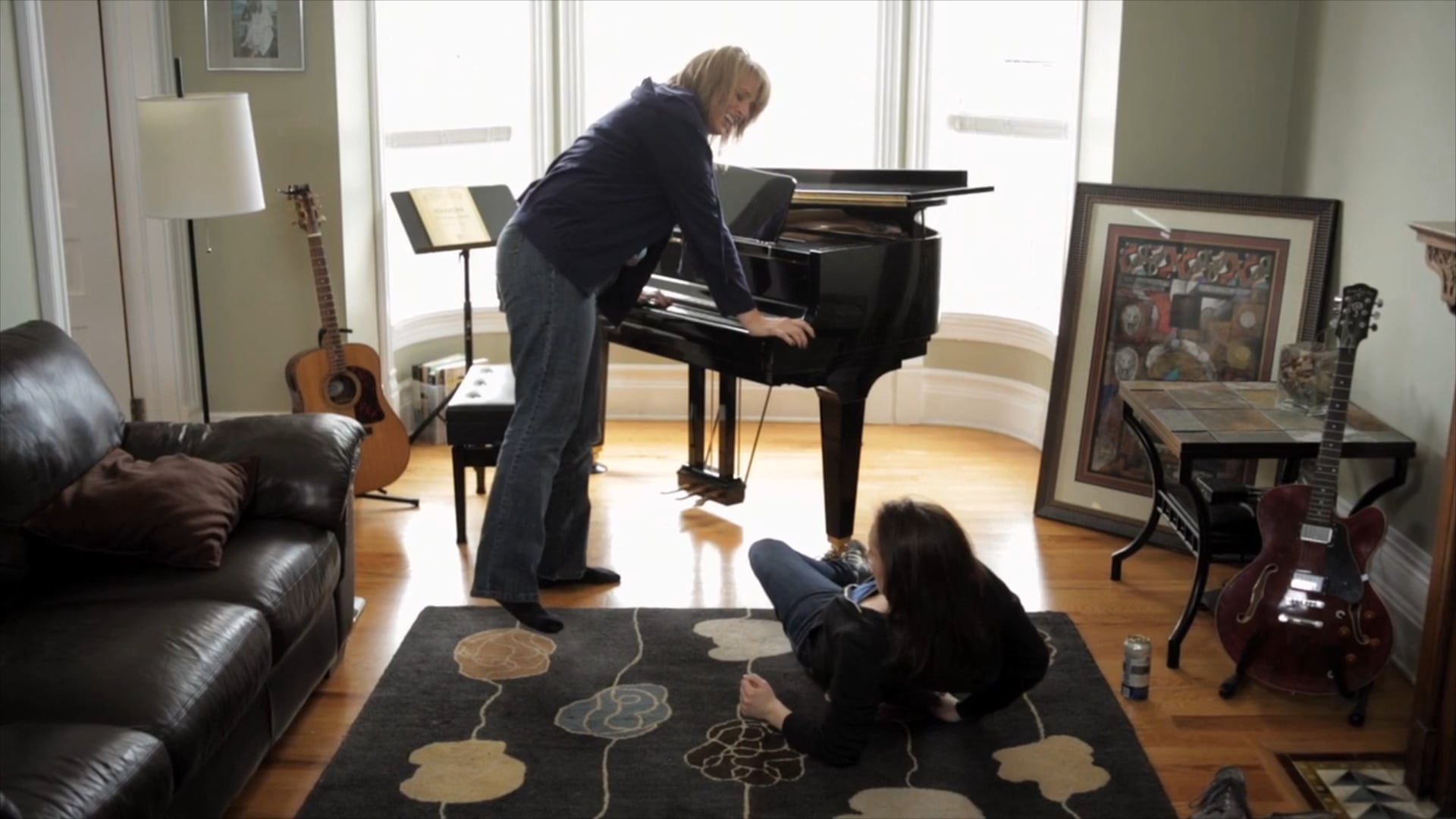 Easy Abby (S2, E2) - Spirits were High