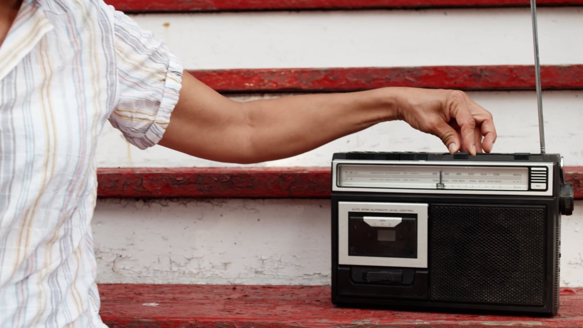 Born & Raised (S1, E1)