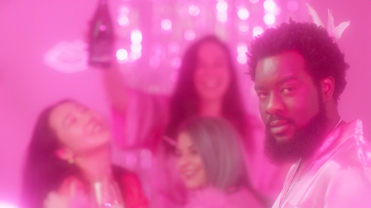 Low Strung (S2, E3) - Lights Camera No Action