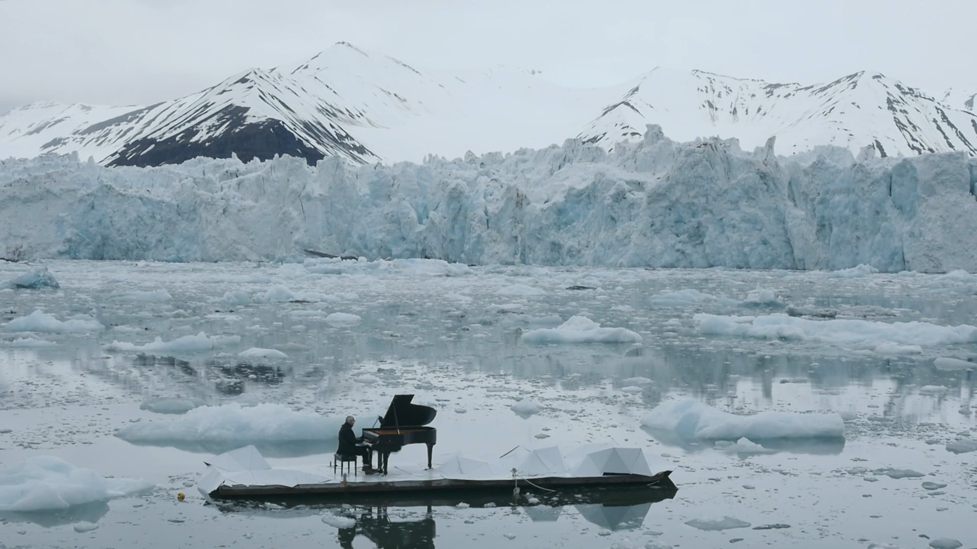 Ludovico Einaudi - Elegy to the Arctic