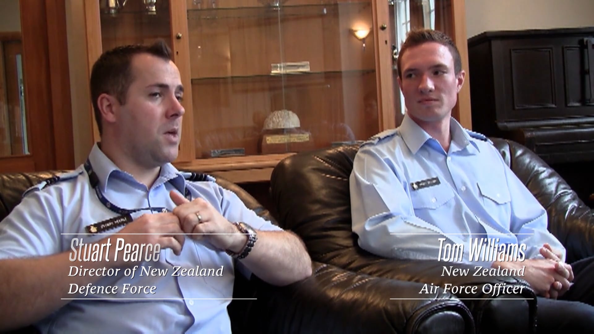 Out & Around - 80 min  (English, Spanish, Chinese, German, Portuguese subtitles)