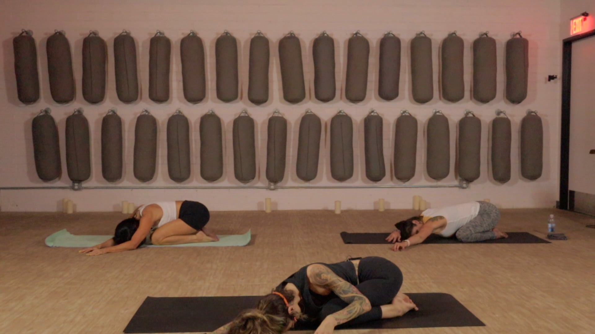 YOGA - Paige - Vinyasa Flow #1