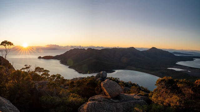 Freycinet to Fortescue Bay | EAST COA...