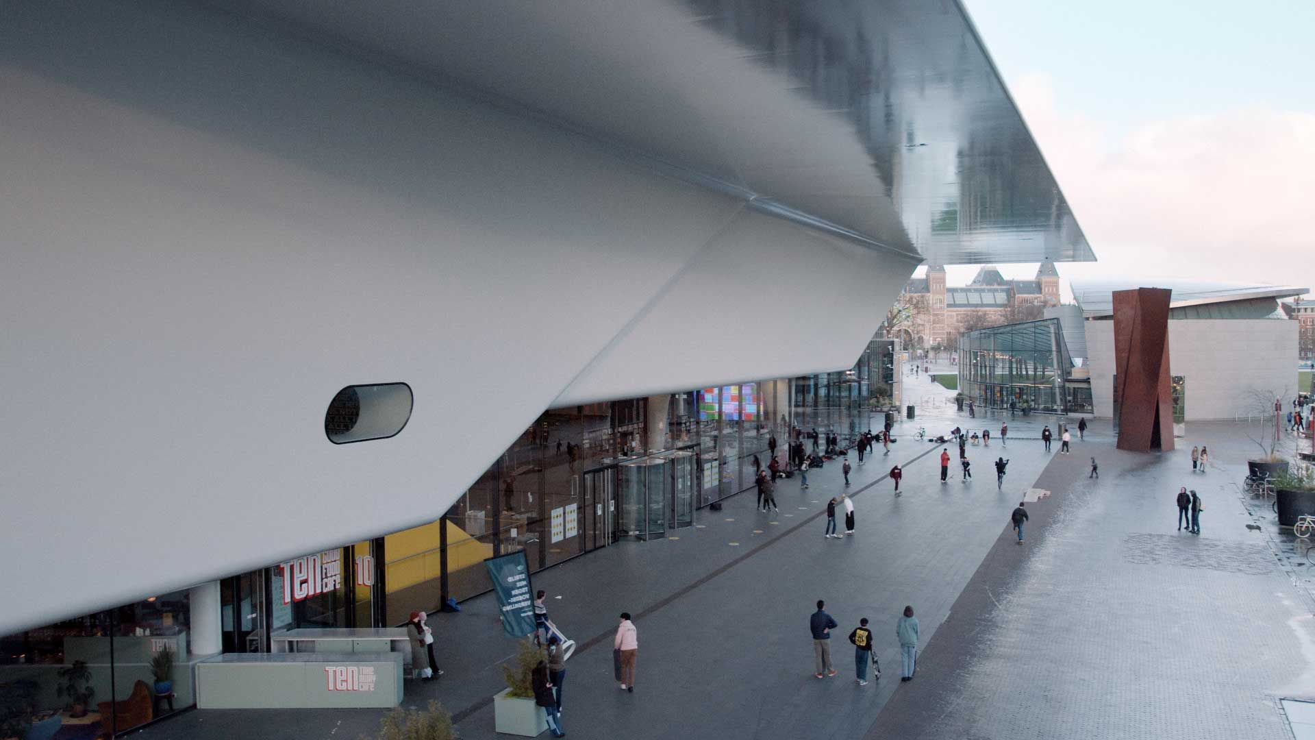 Museums, Collectors and the Art Market