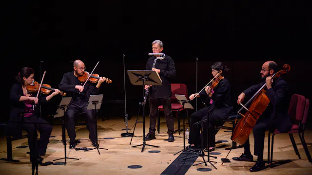 Cosmos Quartet & Alejandro Escuer: Or...
