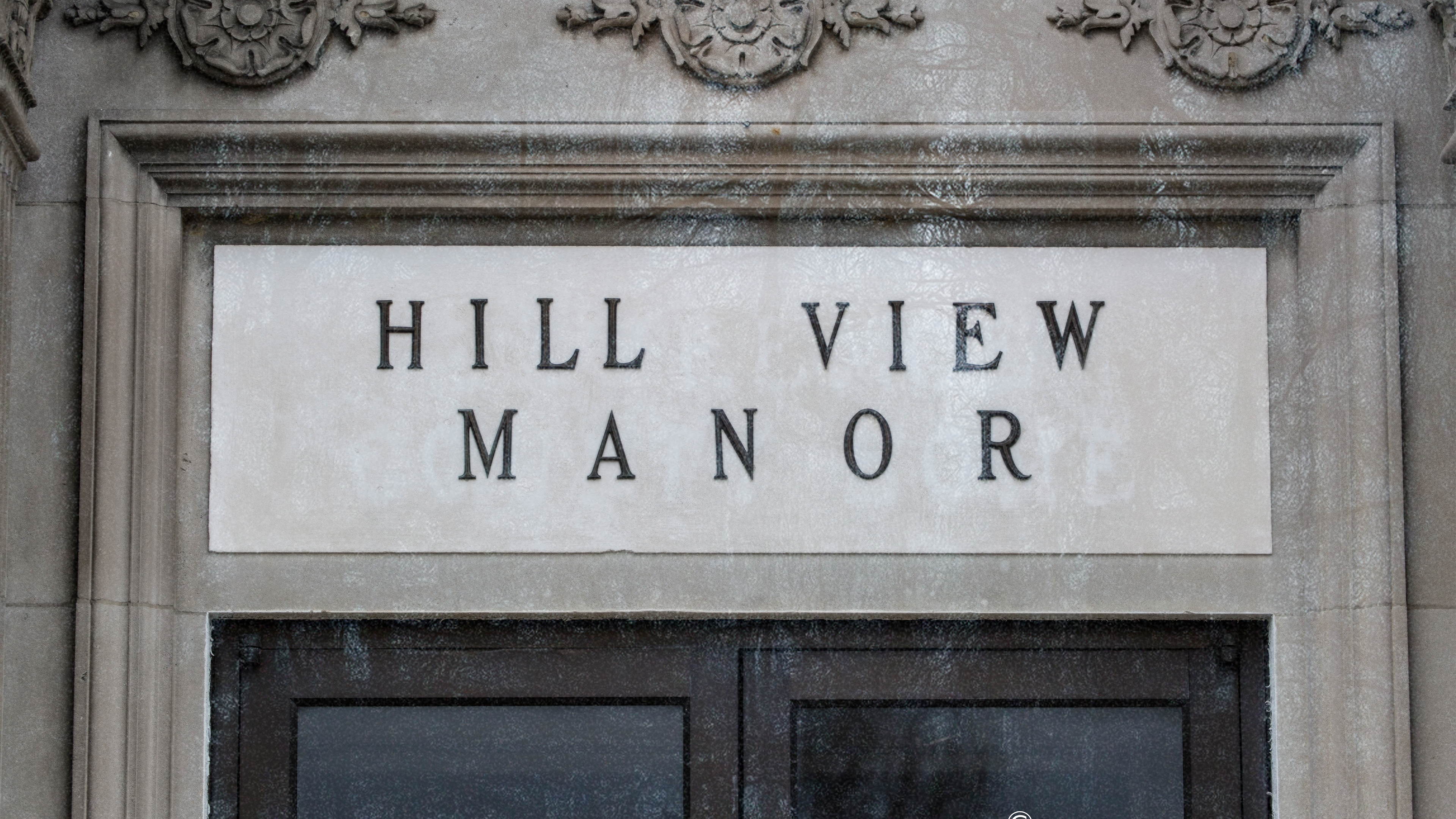 Hill View Manor 