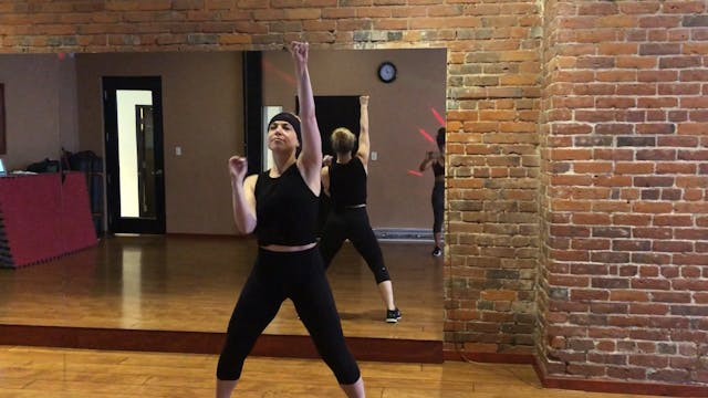 Gonna Make You Sweat - Short Clip - O...