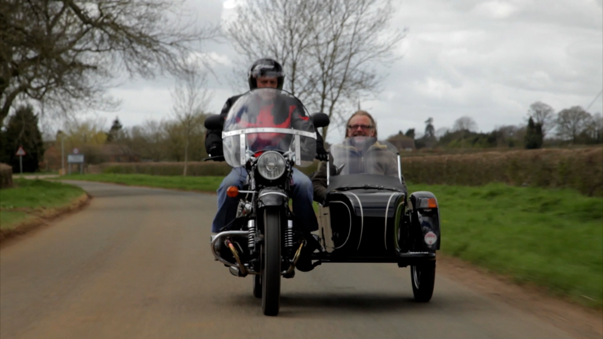 The Motorbike Show, Series 4 - Episode 1