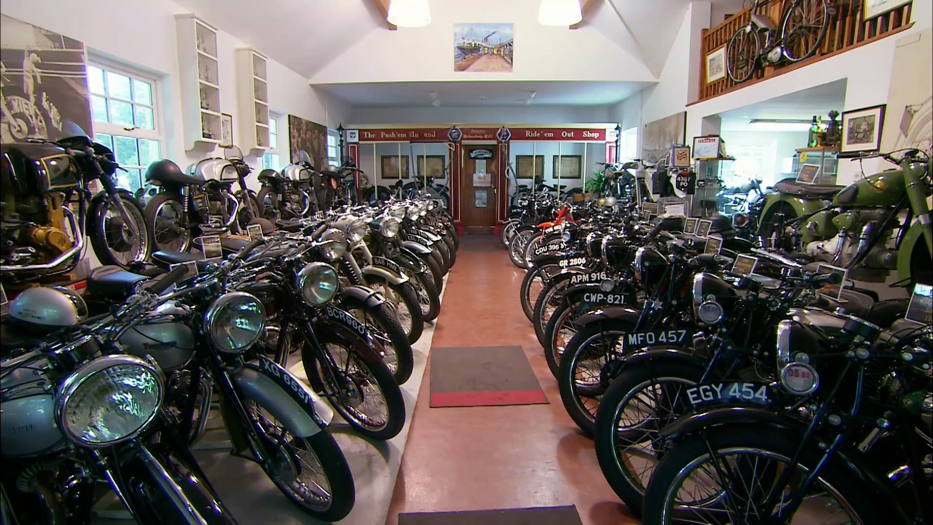 The Motorbike Show, Series 6 - Episode 1