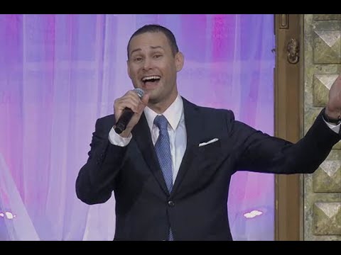 Cantor Schwartz sings "Torah is Love"