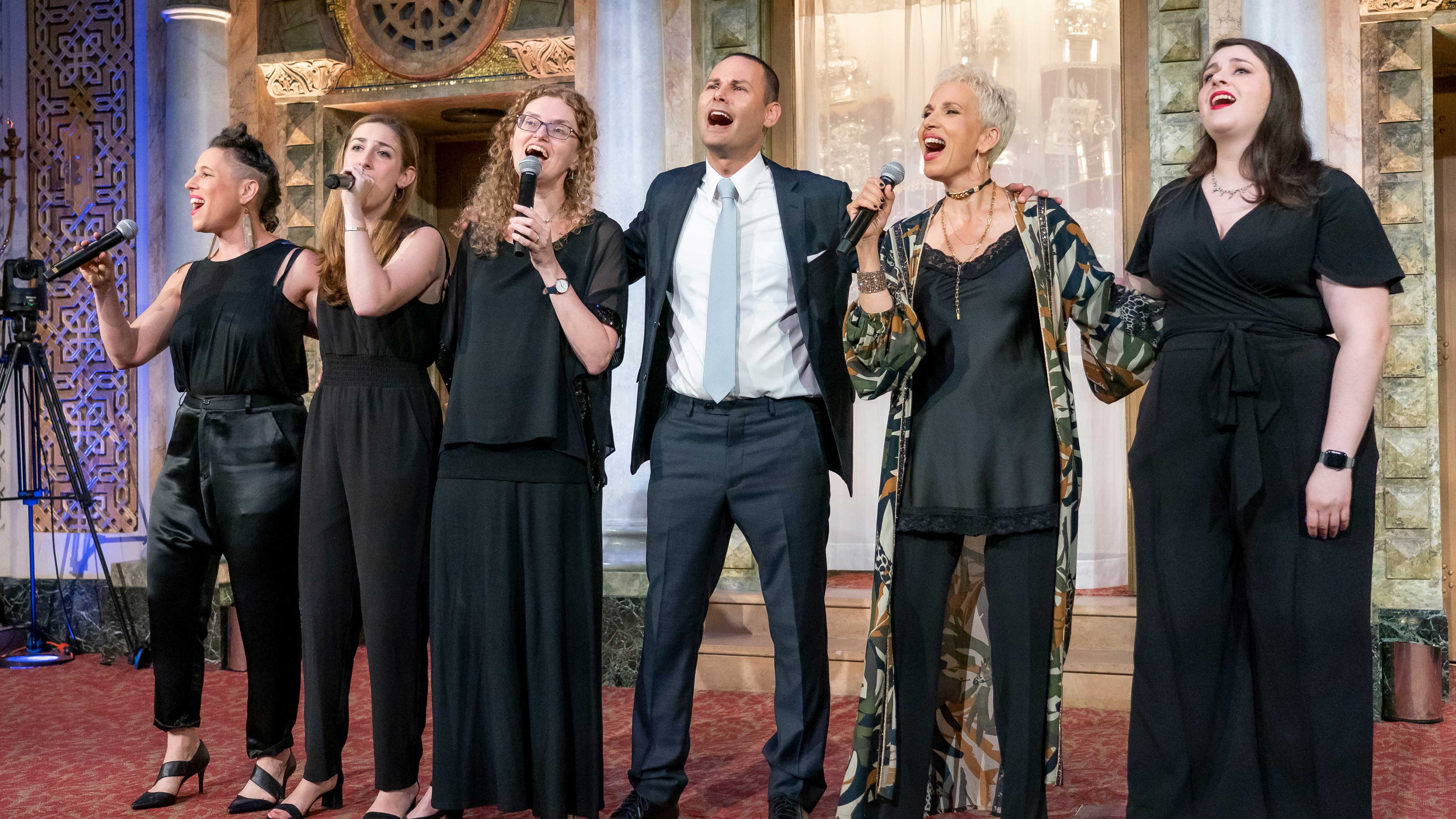 The Music of Debbie Friedman: Six Cantors Live in NYC