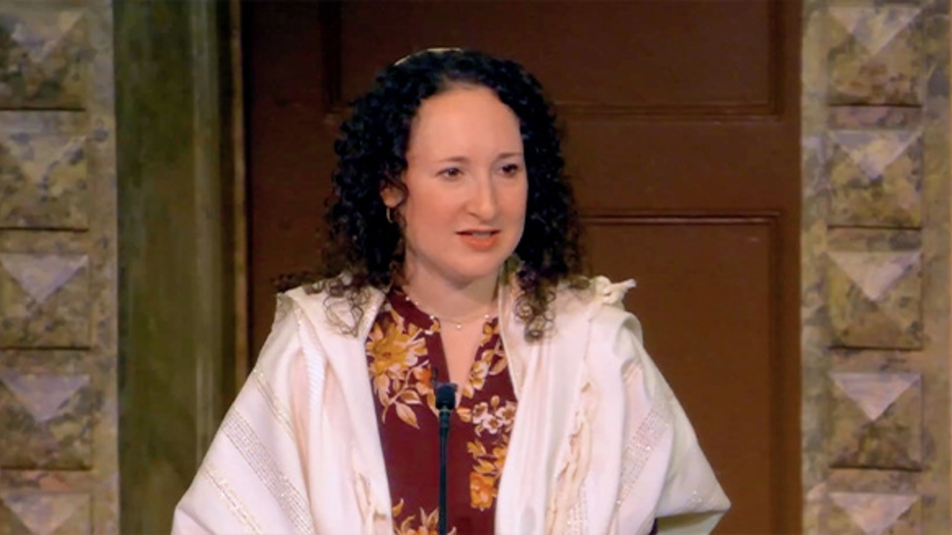 Rabbi Zauzmer: Show Us Your Imperfections (February 17, 2024)