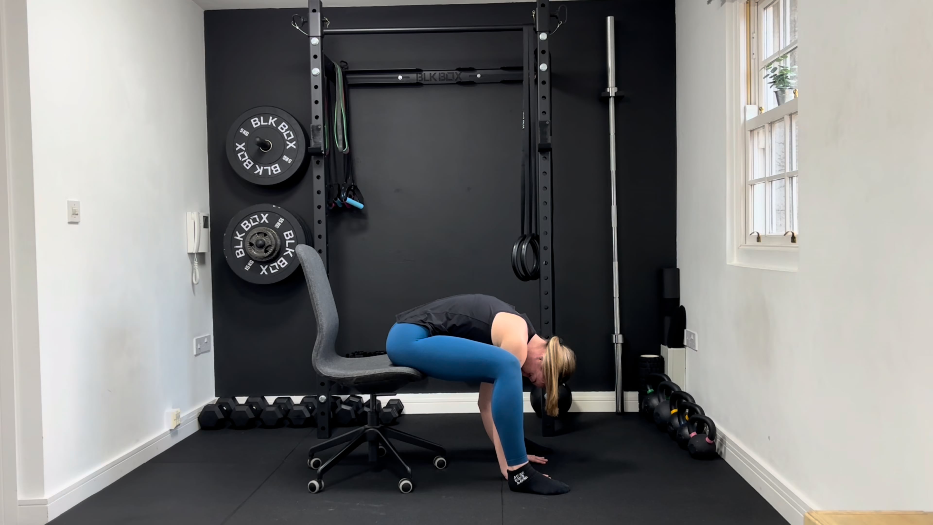 Quick PAUSE: Sedentary Spines