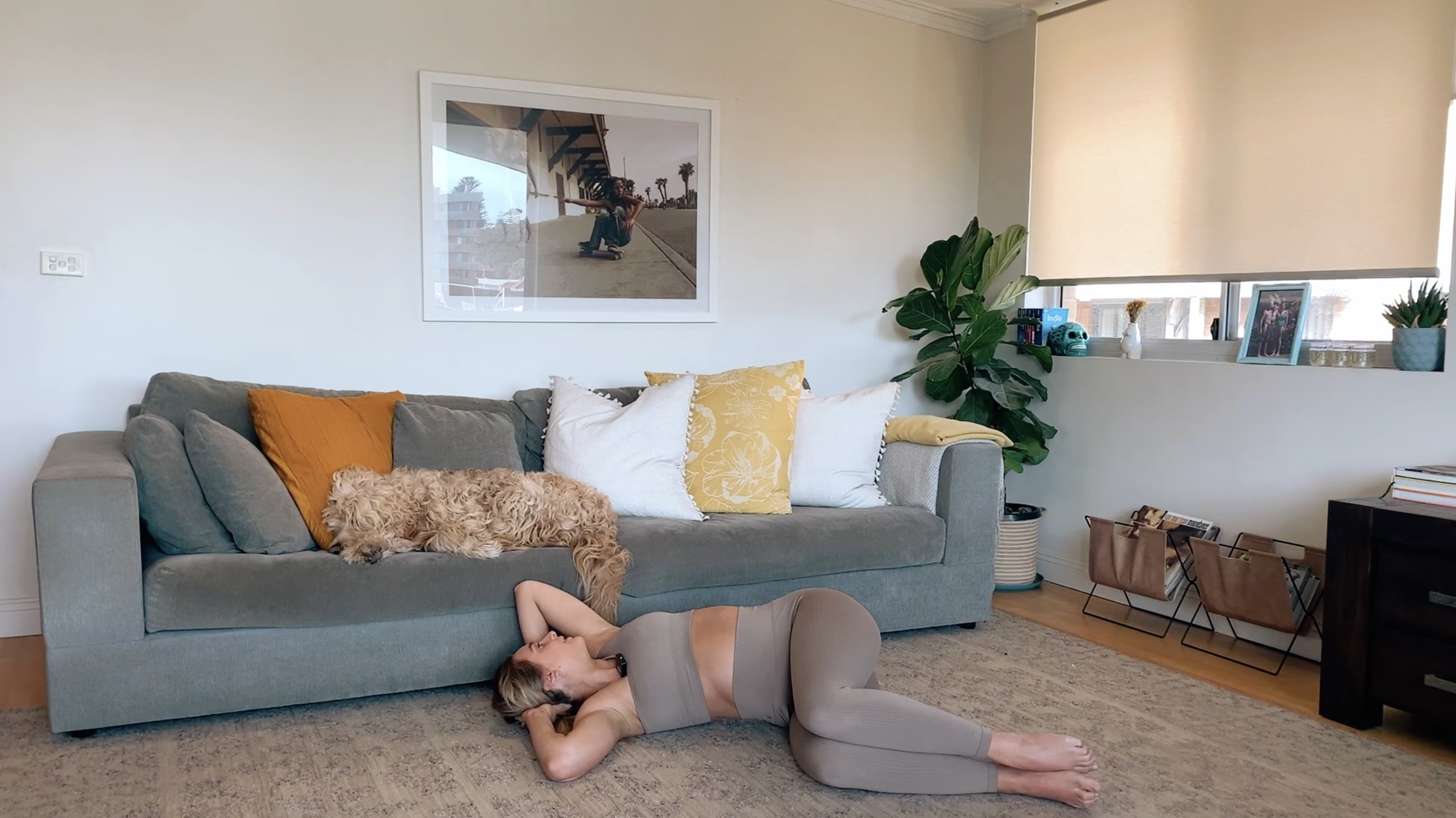 Achey Mama To Be Stretch