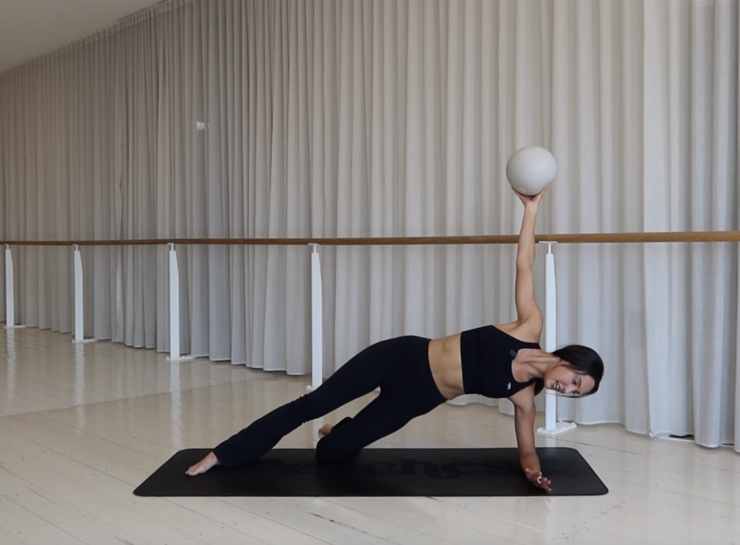Total Ab Sculpt (Pilates Ball option)