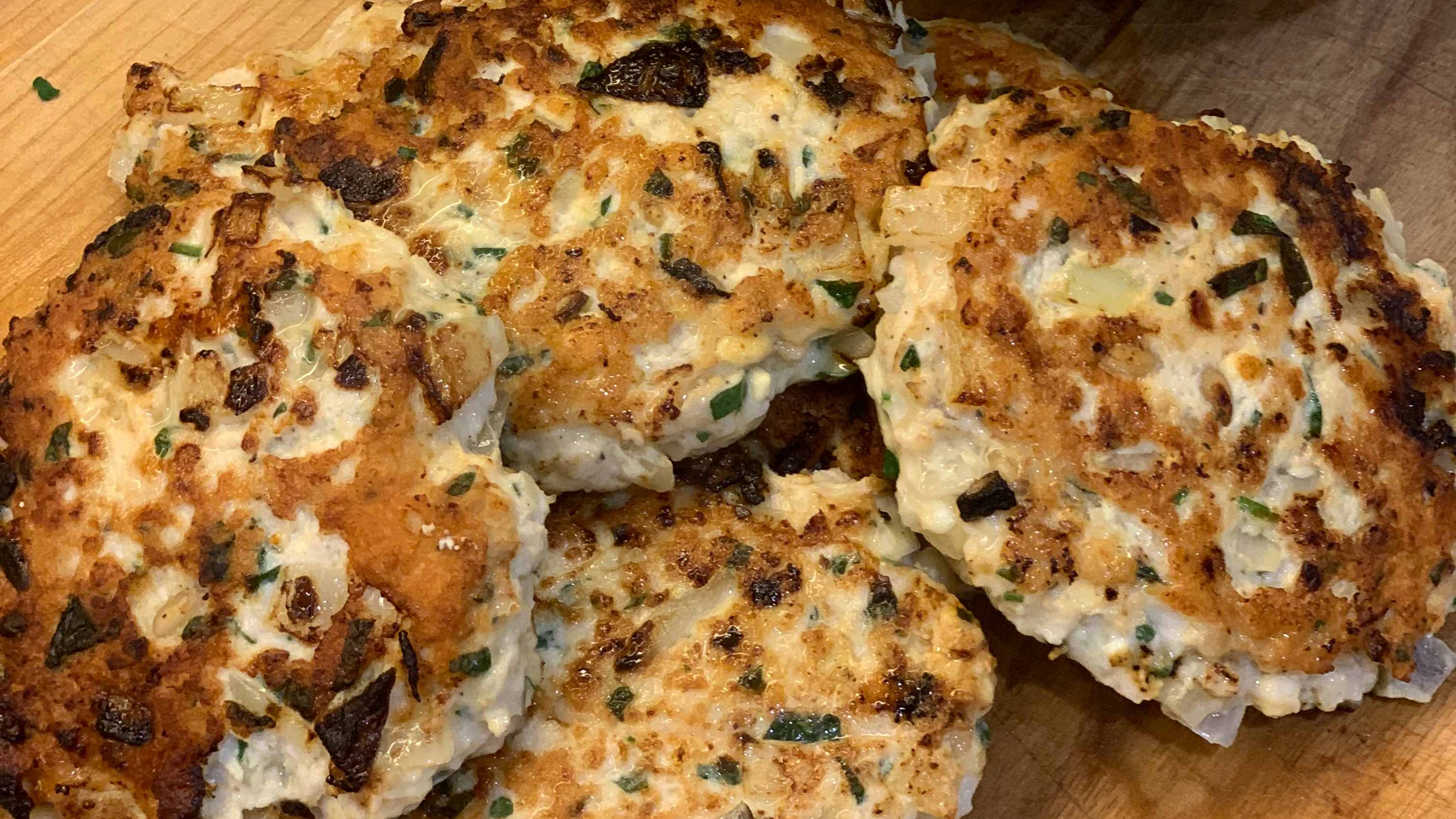 Bec's Chicken, Feta & Mint Patties