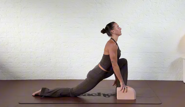 Slow Stretch With Sophie