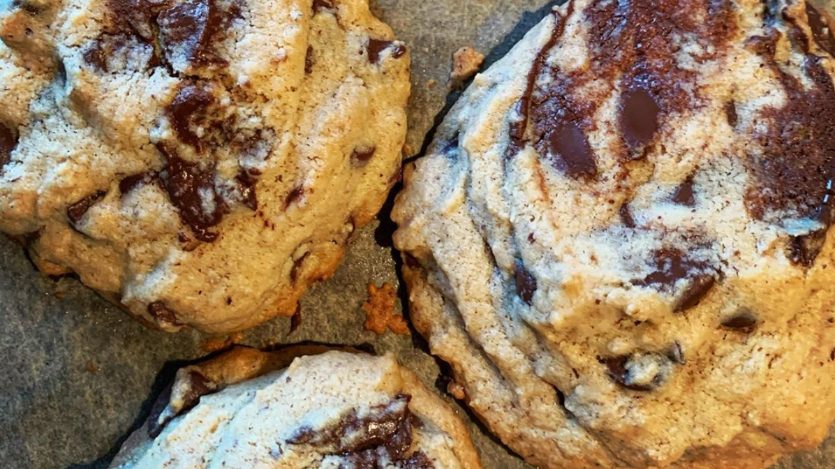 Chewy Choc Chip Cookies