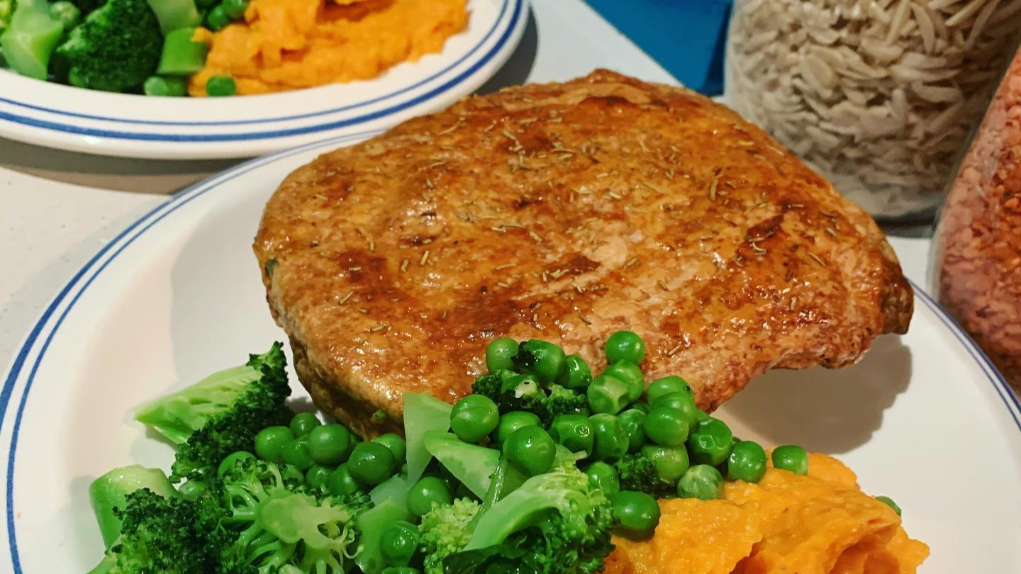 A Proper Pub Pie with Mash