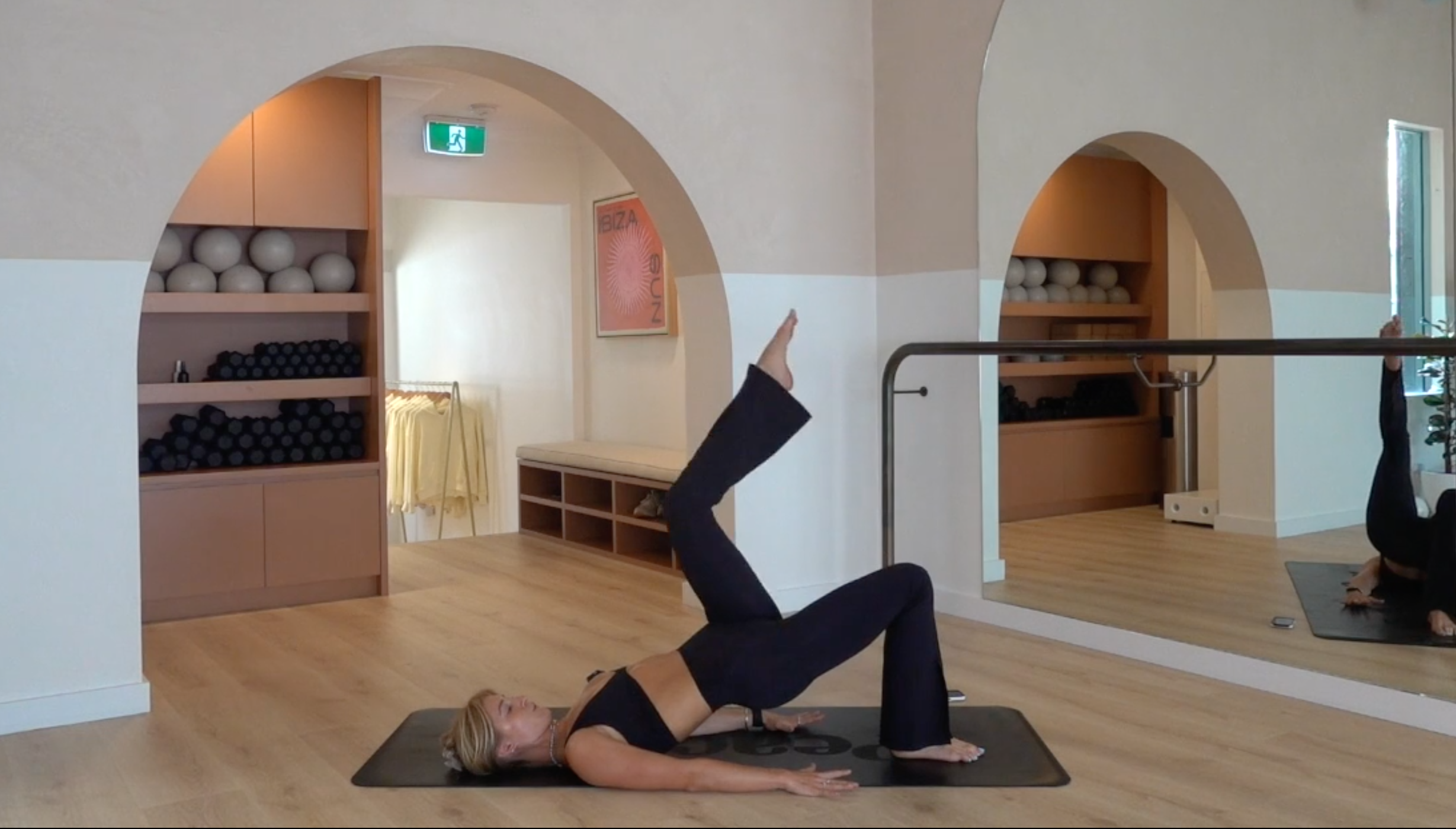 Booty In 10 Minutes With Sarah