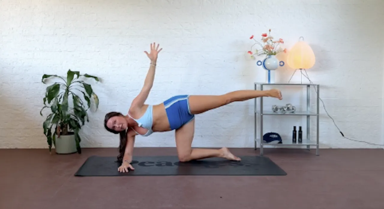4 Point Core - Peaches Pilates Online