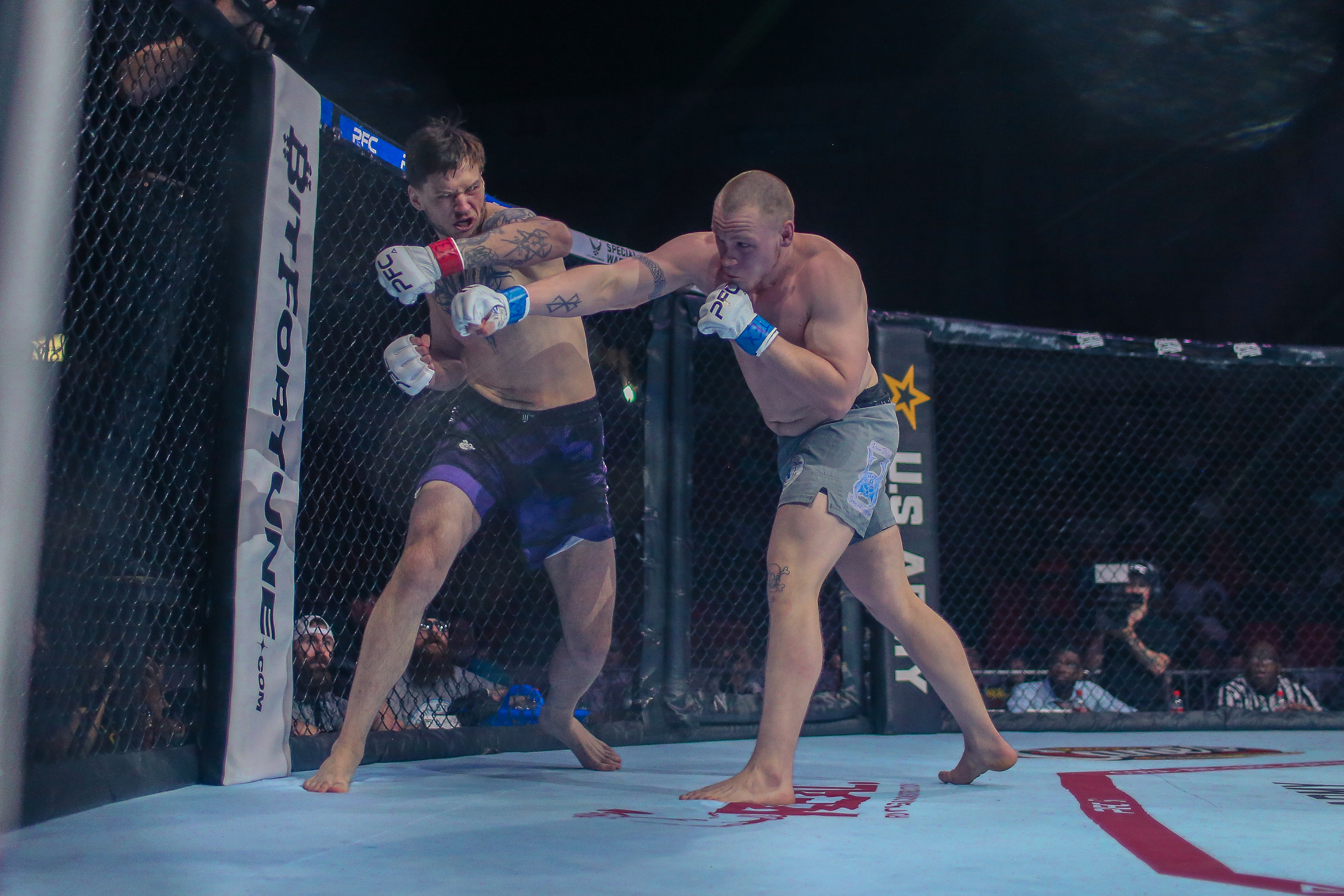 Jacob Wood vs Josh Thompson