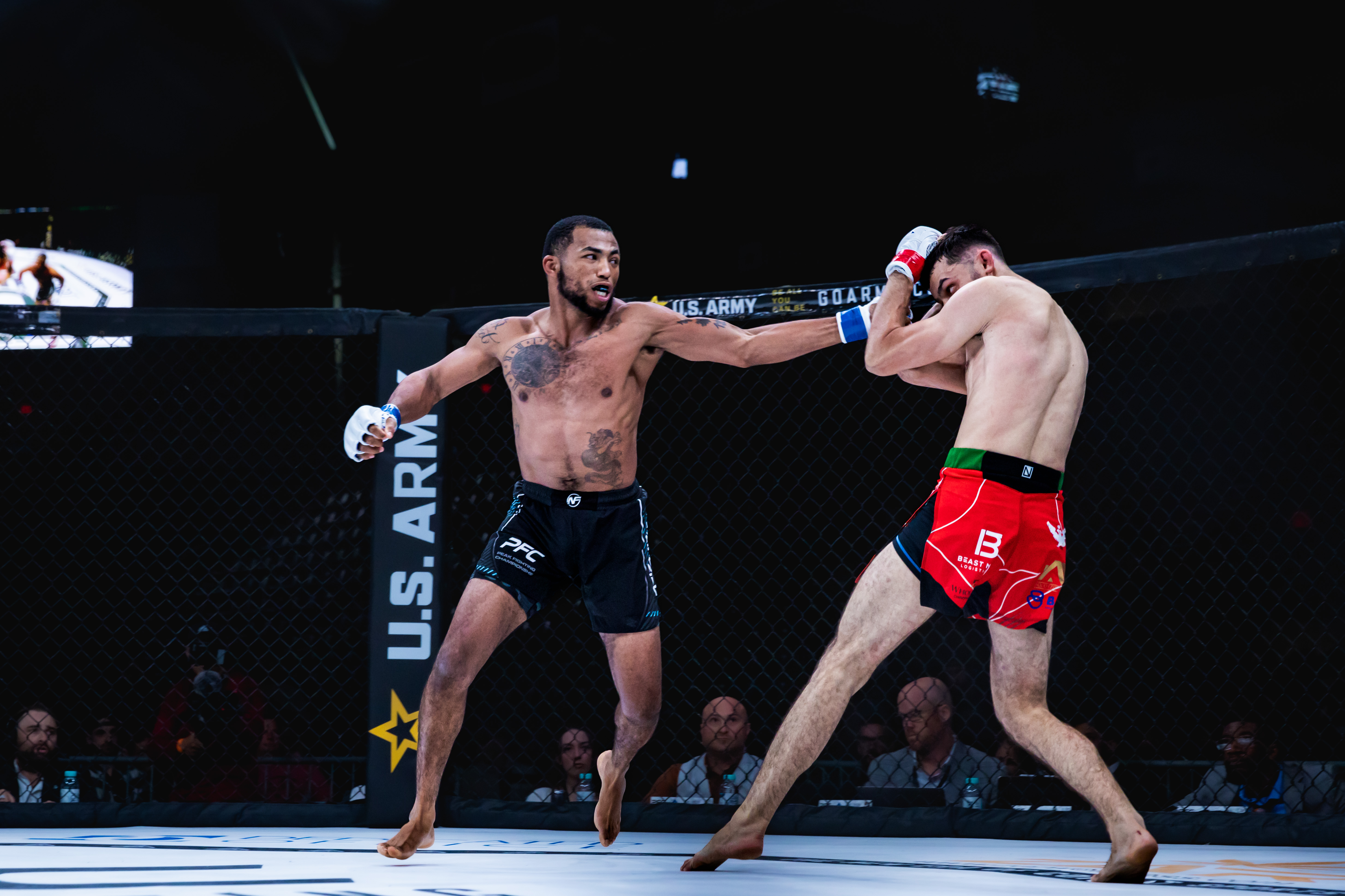 Xavier Young vs Omar Alramahi