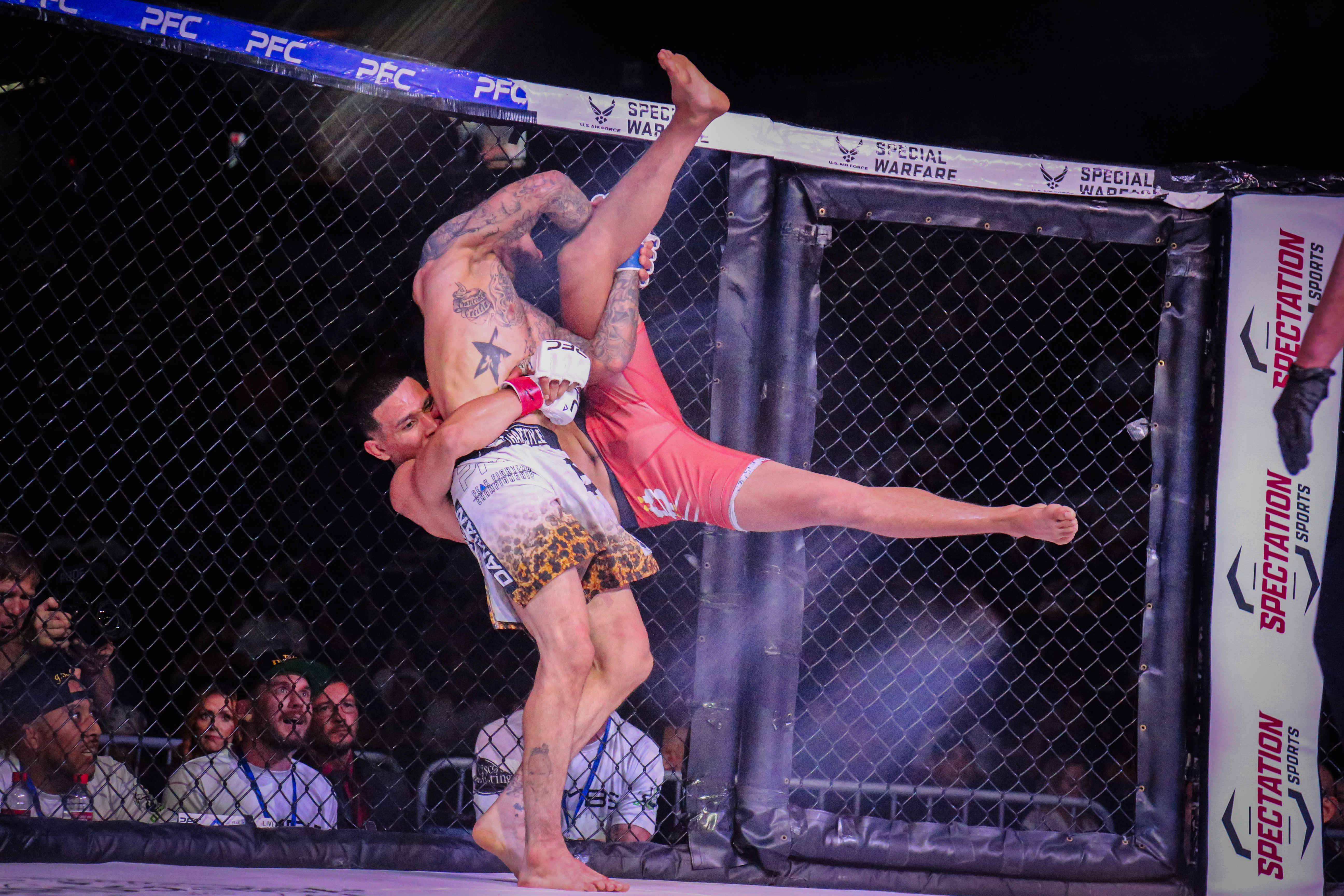 Joeangel Damian VS Luis Sariles