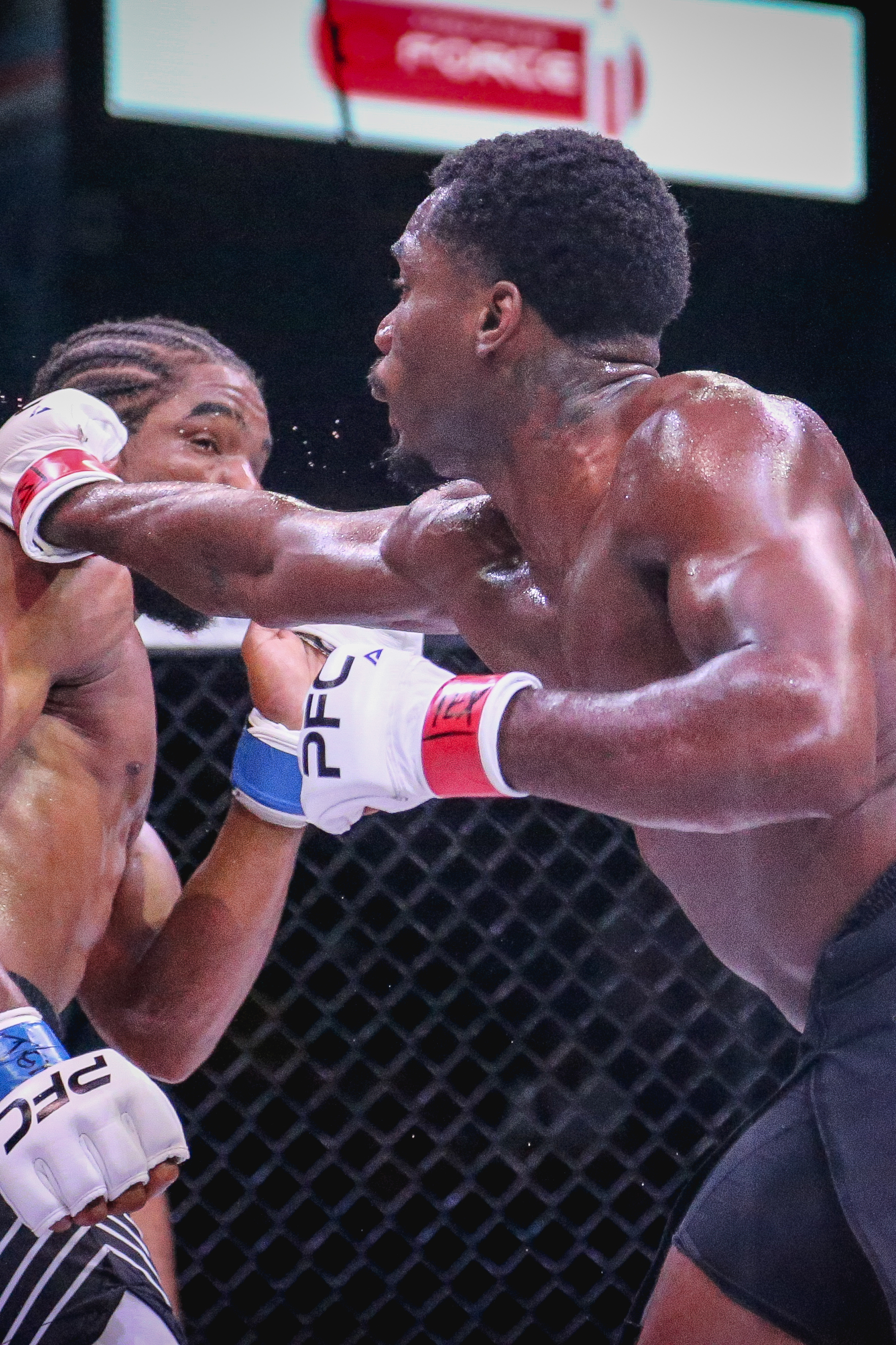 Omar Smith VS Jacorien Walker
