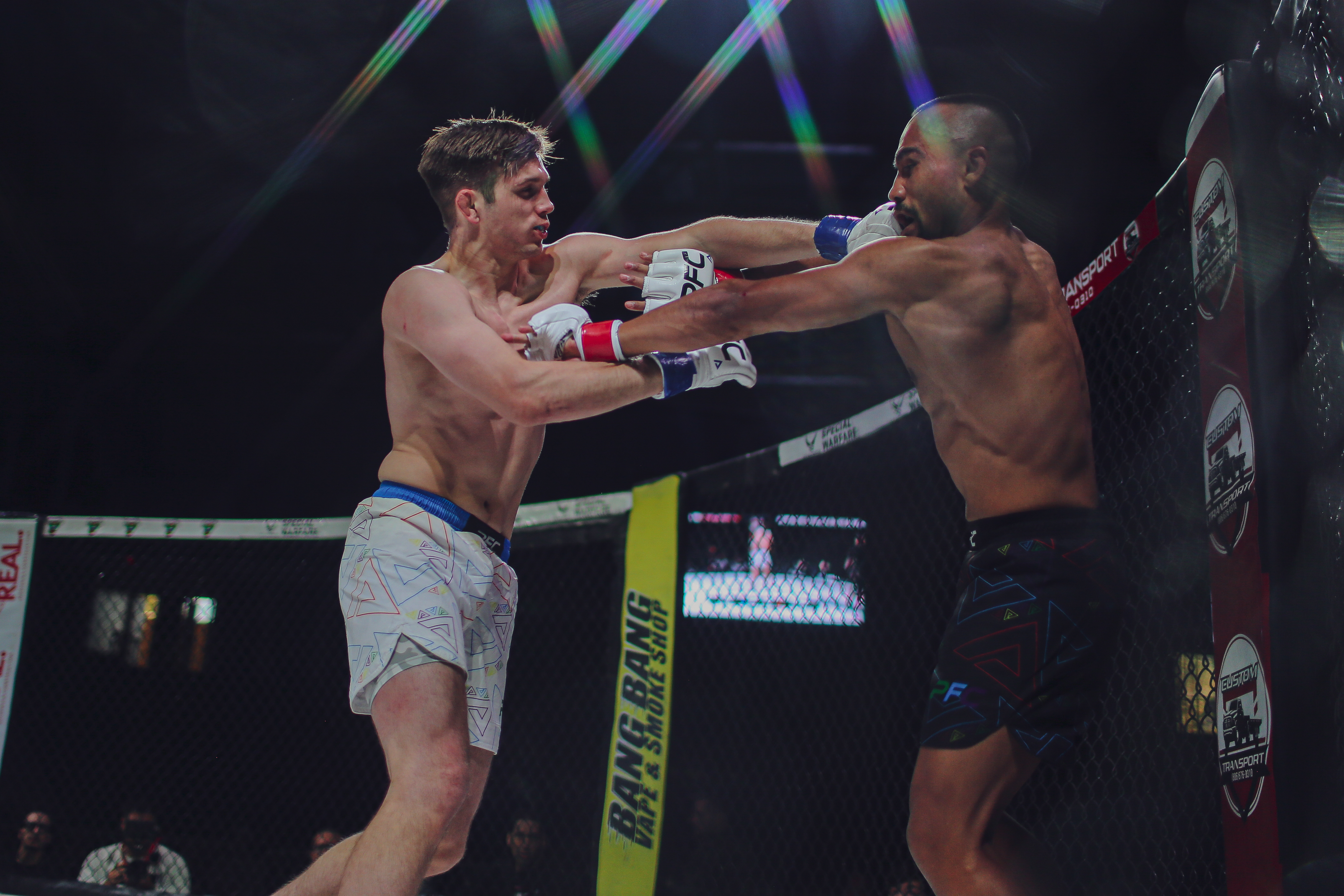 Greg Koch vs Adrian Chavez