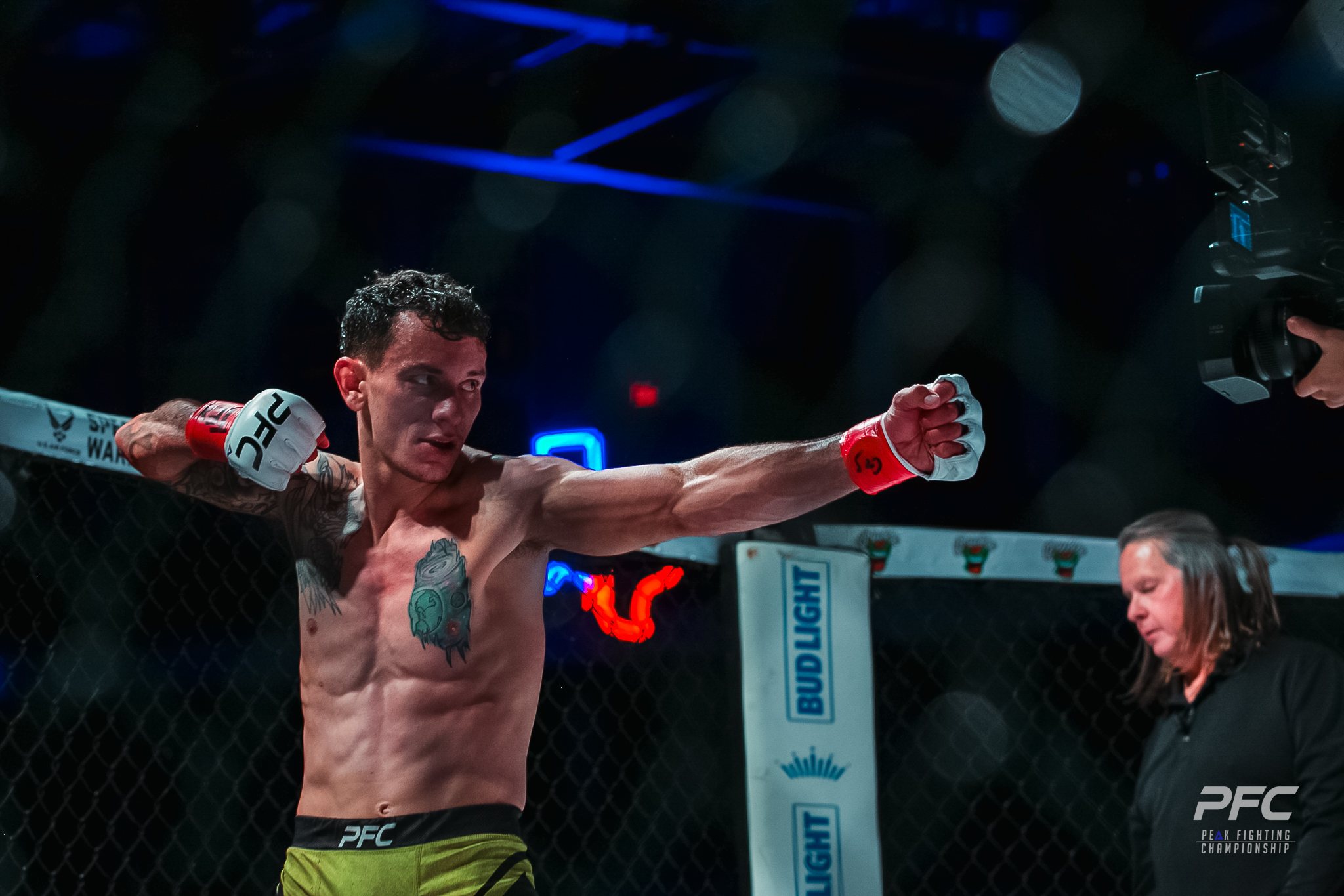 Americo Garcia vs Bailer Thomason