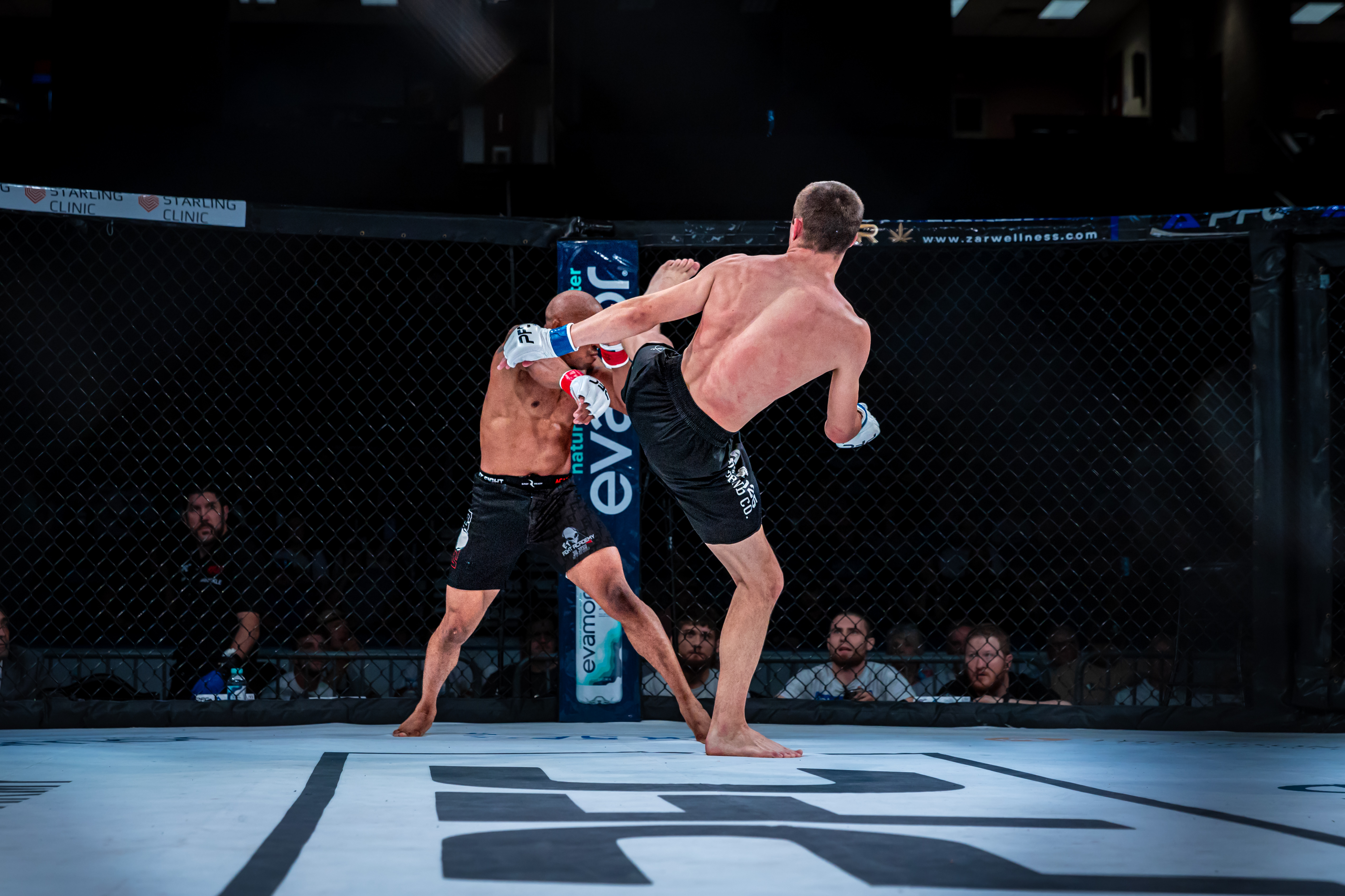 Vinson Sellars vs Darien Goodman